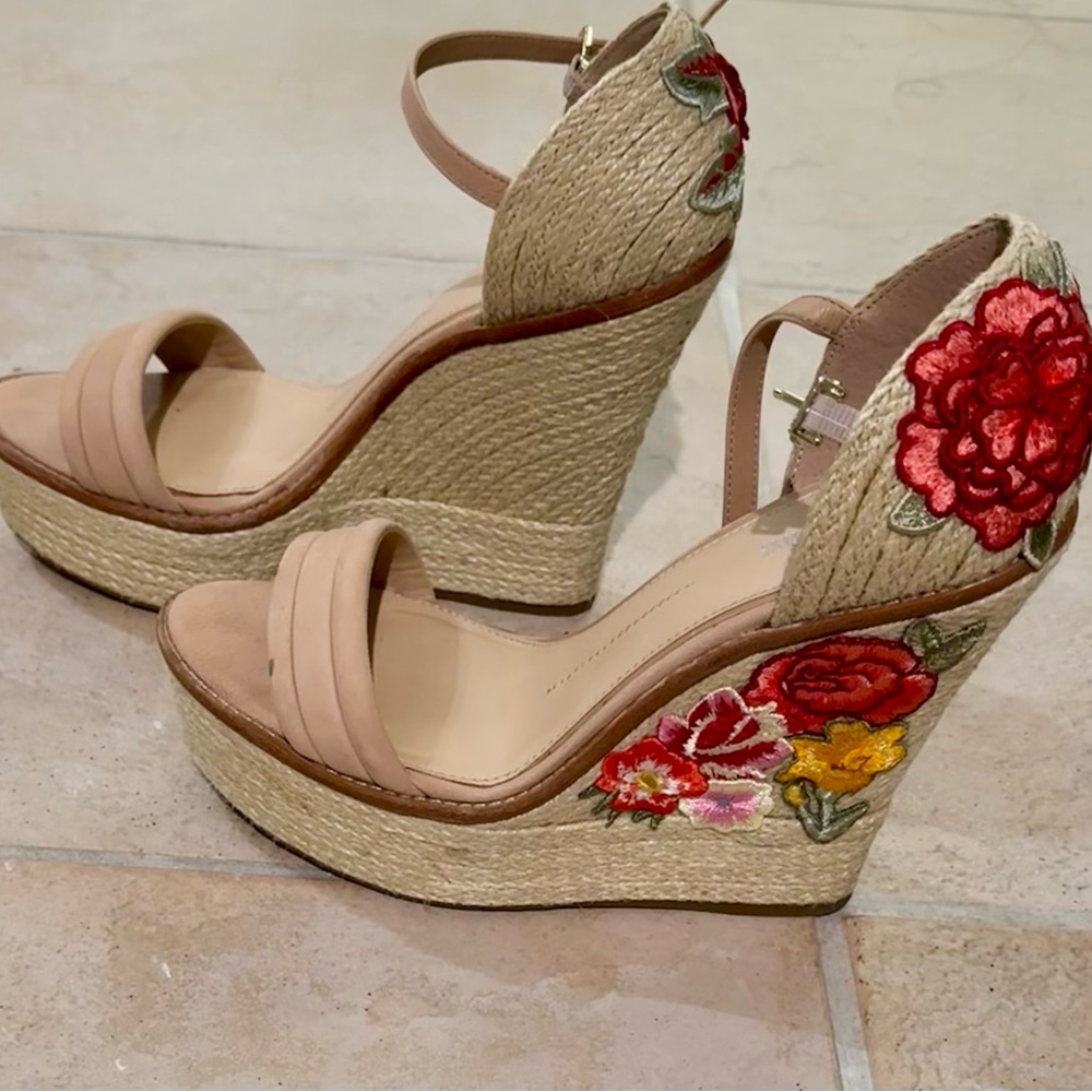 Wedge sandals